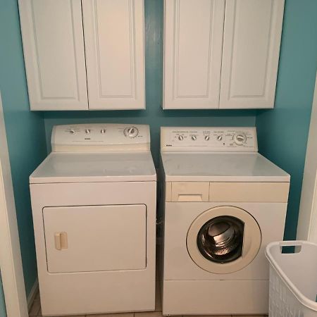 Cheerful Two Bedroom House 1.5 Miles From Beach. Myrtle Beach Eksteriør bilde