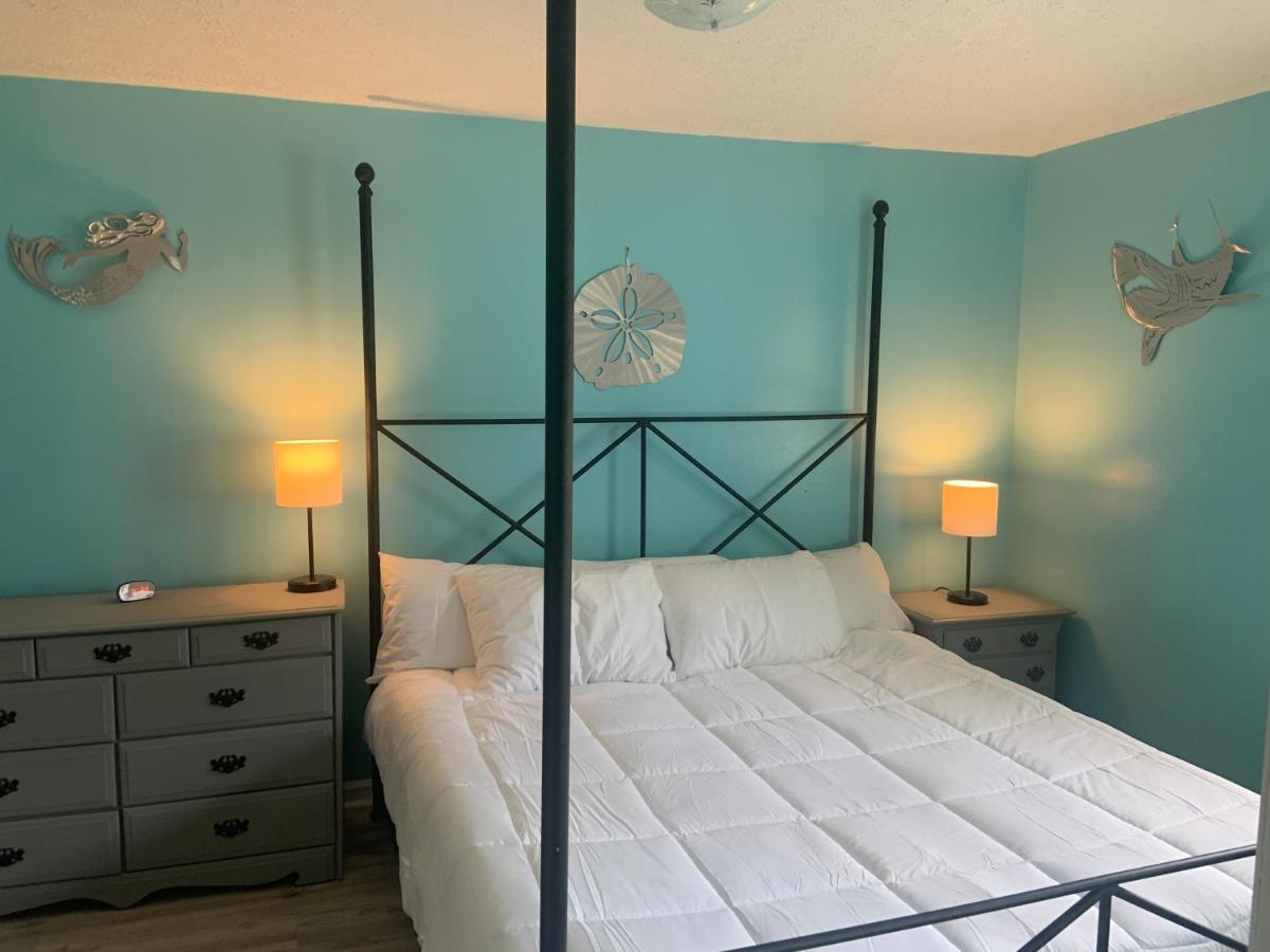 Cheerful Two Bedroom House 1.5 Miles From Beach. Myrtle Beach Eksteriør bilde