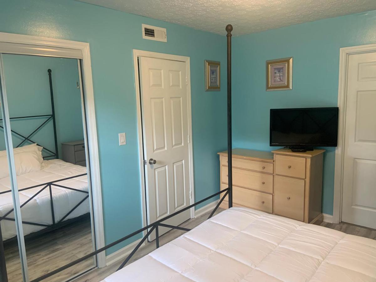 Cheerful Two Bedroom House 1.5 Miles From Beach. Myrtle Beach Eksteriør bilde